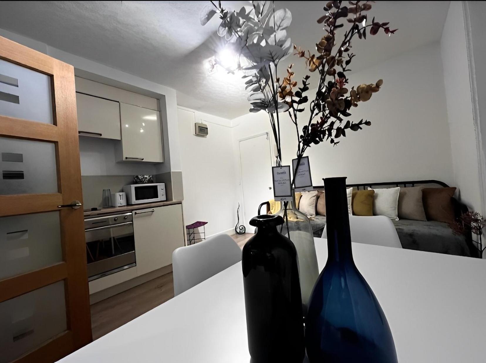 Great 1 Bed Flat London/chiswick * Londra